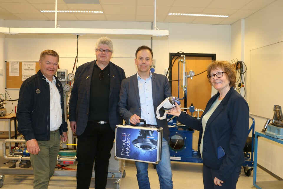 Fv: Inge Jarl Auestad (Maritimt Opplæring Sør Vest), Helge Bjordal (NagellD), Geir Helgesen (Framo) og Tove Føsund (Bergen Maritime VGS). Foto: Helge Martin Markussen