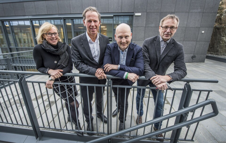 Bedriftsrådgivningsselskapet MRB i Ålesund utvider stabenFra venstre: Wenche Kjerstad, Ståle Rasmussen, Jan-Inge Sætre og Bjørn GjerdeFoto: Staale Wattø