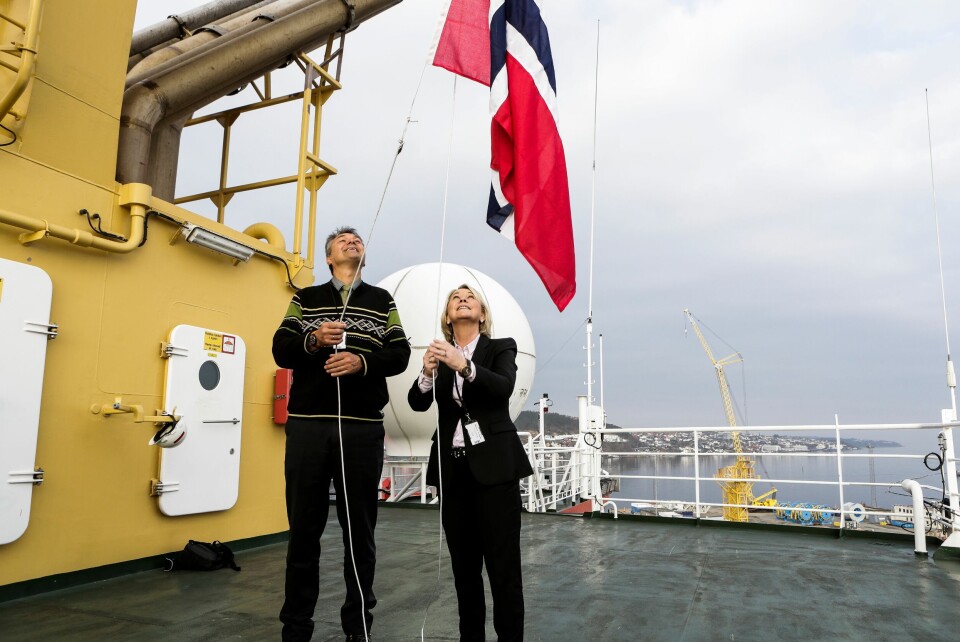 Sjøfartsdirektør Olav Akselsen og næringsminister Monica Mæland. Foto: NFD/Håkon Jacobsen.