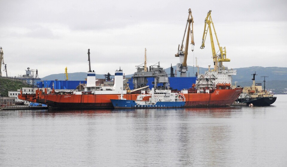 Etter ca. 15 års opplag her ved basen i Murmansk er det 260 m lange LASH-skipet Sevmorput (Den Nordlige Sjøruten) oppgradert for å settes inn i transport til de arktiske militærbasene og til den nye sink og bly-gruven syd på Novaya Zemlya.