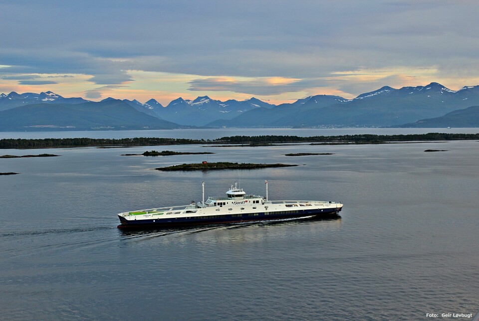 MF «Fannefjord» er den første ferja som skal gå med el-drift over Tysfjorden. Foto: Geir Løvbugt/Fjord1