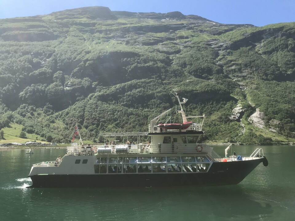 Bli med på Ukens skipsbesøk i Geirangerfjorden. Video: Sigbjørn Larsen.