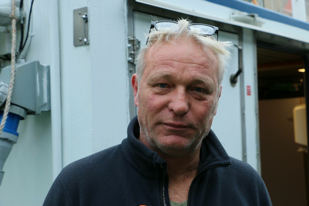 Bjørn Frode Grønnevik er båtfører om bord på MS «Hans Brattström». Foto: Vibeke Blich
