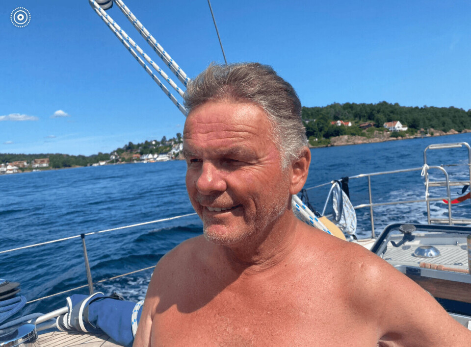 Erling Storm tegnet kabelfergen på en serviett. Foto: fru Storm.