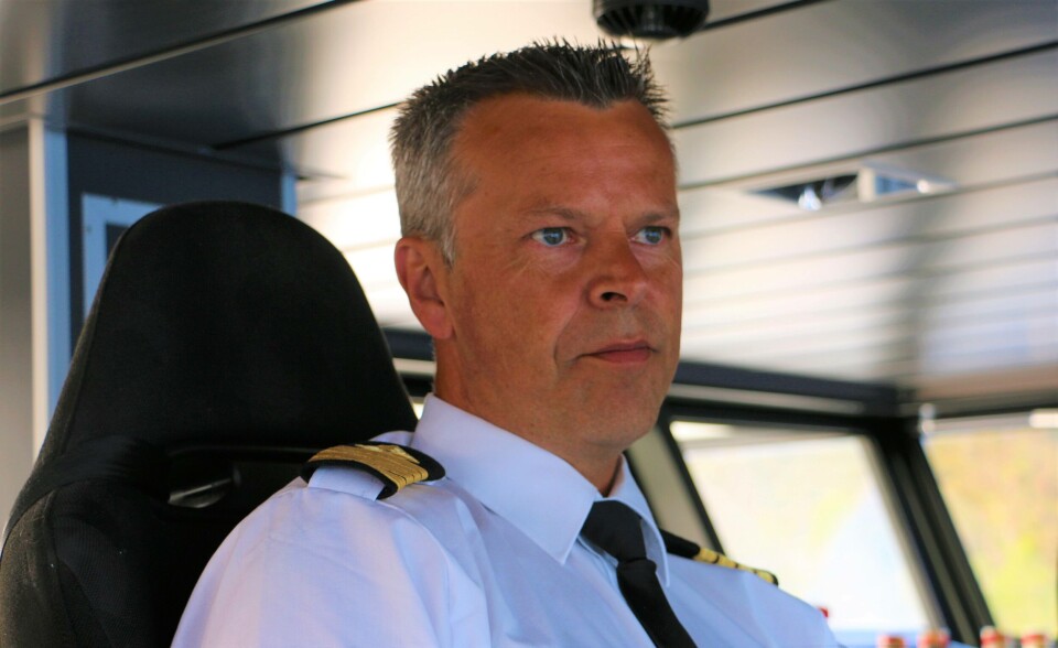 Kaptein Roger Rivedal fører