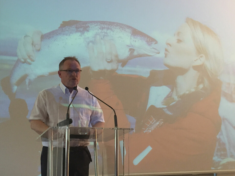 Statsråd Per Sandberg på sjømatkonferanse i Milano.
