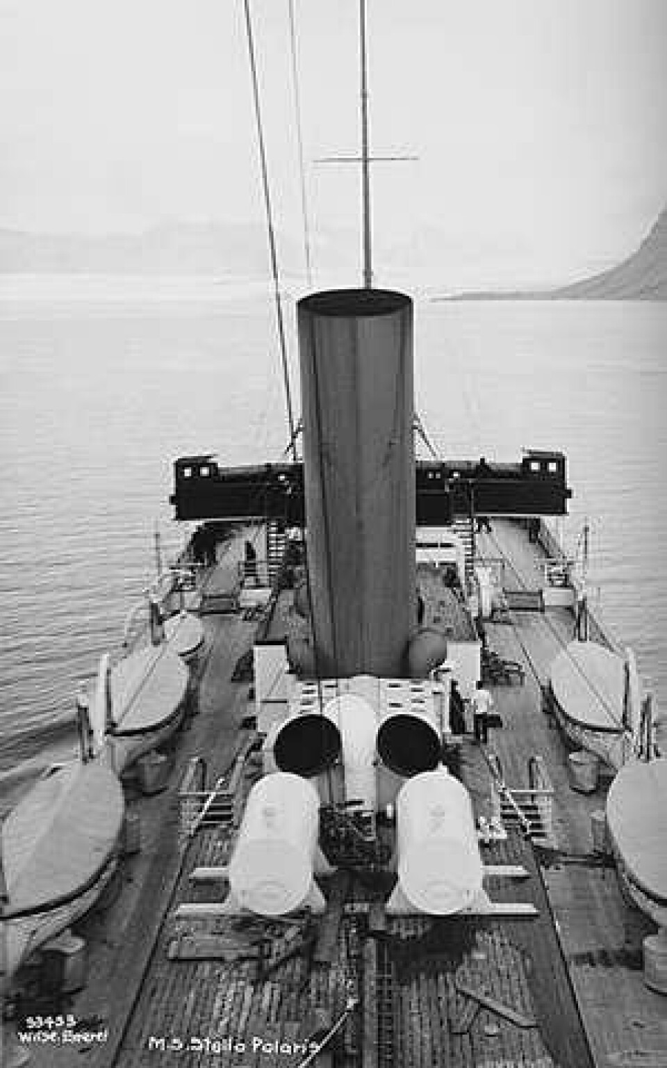 MY «Stella Polaris»' øverste dekk sett fra aktermasten i 1928 Foto: Anders Beer Wilse