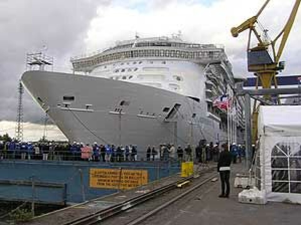 «Independence of the Seas» under sjøsettingen 14. september, Turku, Finland