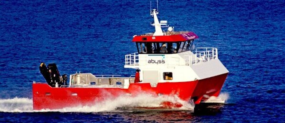 Selskapet har en stor og variert flåte med båter for ulike oppdrag til havbruksnæringen. Foto: Abyss Aqua.
